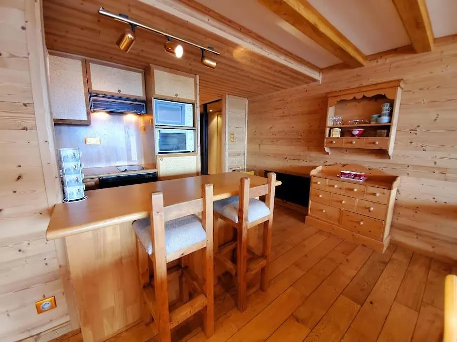 Apartment 60M2 Coeur Station Esprit Montagne Et Skis Aux Pieds Huez Frankreich